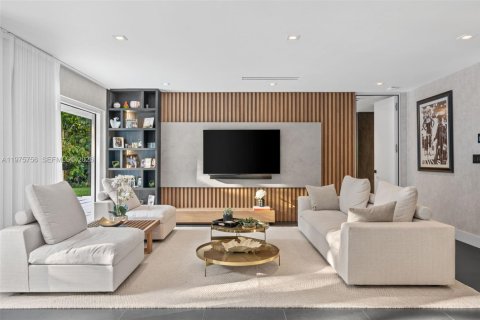 Снять в аренду виллу или дом в Майами, Флорида 4 спальни, 325.53м2, № 2041464 - фото 8