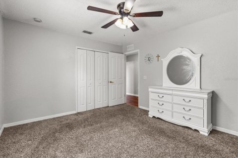 Villa ou maison à vendre à Weeki Wachee, Floride: 3 chambres, 181.62 m2 № 1835012 - photo 19