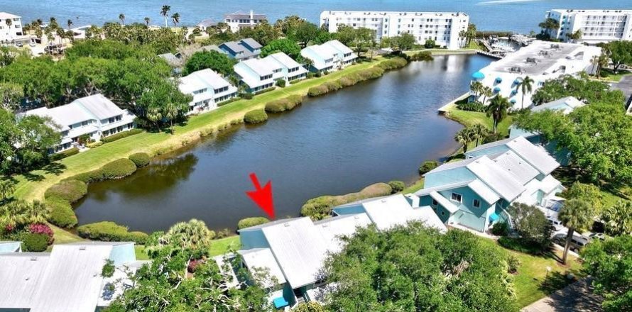 Condominio en Sebastian, Florida, 2 dormitorios  № 2082887