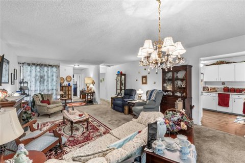 Condo in Lakeland, Florida, 2 bedrooms  № 1900971 - photo 5