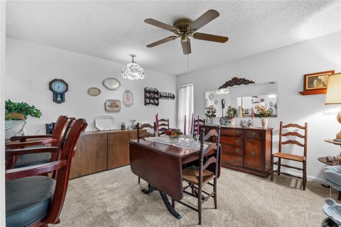 Condo in Lakeland, Florida, 2 bedrooms  № 1900971 - photo 15