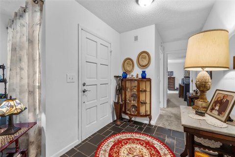 Condo in Lakeland, Florida, 2 bedrooms  № 1900971 - photo 9