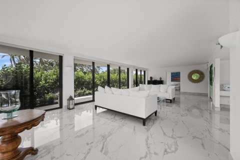 Condo in Palm Beach, Florida, 3 bedrooms  № 2158422 - photo 7