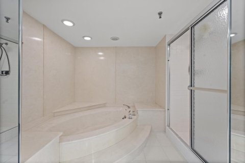 Condo in Palm Beach, Florida, 3 bedrooms  № 2158422 - photo 21
