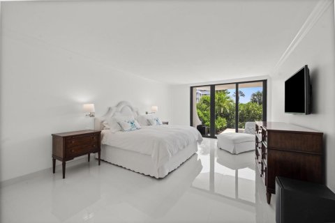 Condo in Palm Beach, Florida, 3 bedrooms  № 2158422 - photo 16