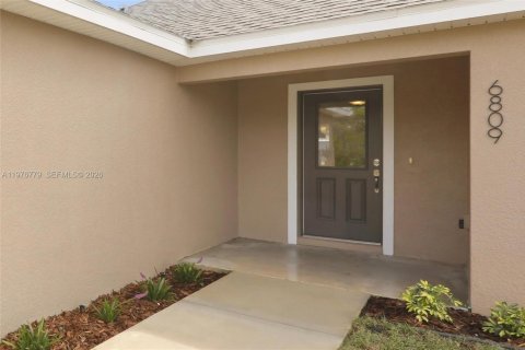 Villa ou maison à vendre à Sebring, Floride: 4 chambres, 164.72 m2 № 2042609 - photo 2