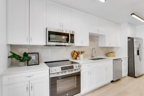 Villa ou maison à vendre à Largo, Floride: 3 chambres, 158.77 m2 № 1796654 - photo 7