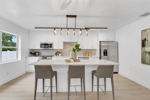 Villa ou maison à vendre à Largo, Floride: 3 chambres, 158.77 m2 № 1796654 - photo 3