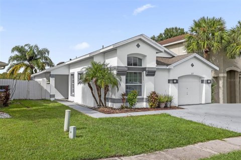 Casa en venta en Kissimmee, Florida, 3 dormitorios, 129.69 m2 № 2387560 - foto 2