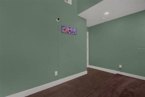 Casa en venta en Kissimmee, Florida, 3 dormitorios, 129.69 m2 № 2387560 - foto 13