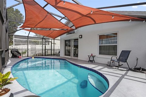 Casa en venta en Kissimmee, Florida, 3 dormitorios, 129.69 m2 № 2387560 - foto 25