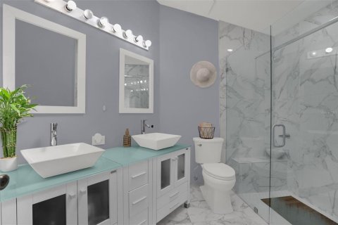 Casa en venta en Kissimmee, Florida, 3 dormitorios, 129.69 m2 № 2387560 - foto 20