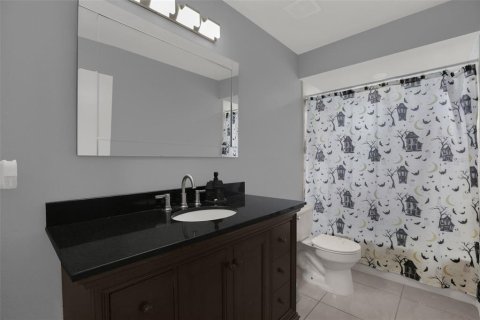 Casa en venta en Kissimmee, Florida, 3 dormitorios, 129.69 m2 № 2387560 - foto 14