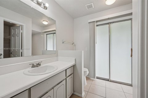 Casa en venta en Port St. Lucie, Florida, 3 dormitorios, 116.03 m2 № 1964914 - foto 18