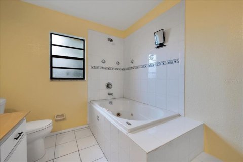 Casa en venta en Orlando, Florida, 3 dormitorios, 149.02 m2 № 1909680 - foto 19