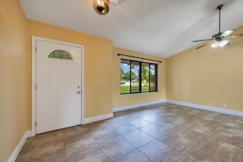 Casa en venta en Orlando, Florida, 3 dormitorios, 149.02 m2 № 1909680 - foto 3