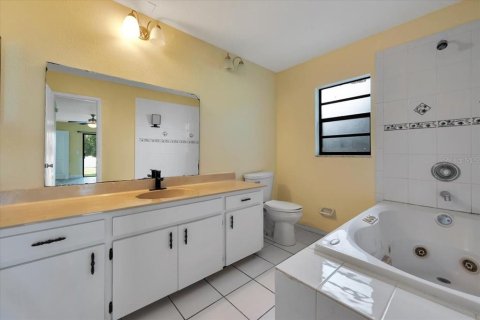 Casa en venta en Orlando, Florida, 3 dormitorios, 149.02 m2 № 1909680 - foto 18