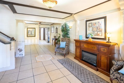 Condominio en venta en Lauderhill, Florida, 3 dormitorios, 162.58 m2 № 1964184 - foto 5