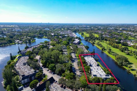 Condominio en venta en Lauderhill, Florida, 3 dormitorios, 162.58 m2 № 1964184 - foto 25