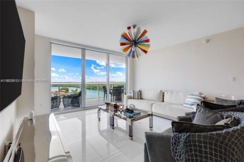 Copropriété à louer à Sunny Isles Beach, Floride: 2 chambres, 144.28 m2 № 2079988 - photo 6