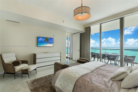 Copropriété à louer à Sunny Isles Beach, Floride: 3 chambres, 210.98 m2 № 1705726 - photo 11