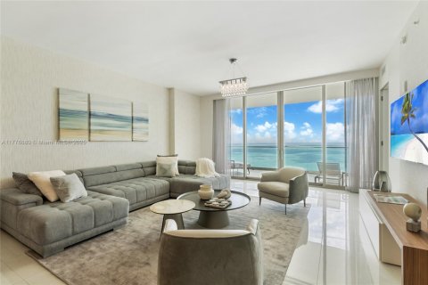 Copropriété à louer à Sunny Isles Beach, Floride: 3 chambres, 210.98 m2 № 1705726 - photo 5