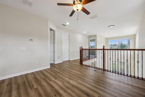Townhouse in Orlando, Florida 3 bedrooms, 170.38 sq.m. № 2148477 - photo 21