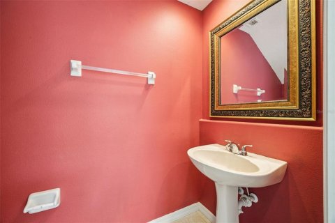 Townhouse in Orlando, Florida 3 bedrooms, 170.38 sq.m. № 2148477 - photo 29