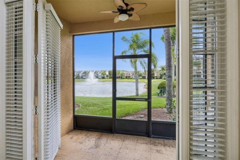 Townhouse in Orlando, Florida 3 bedrooms, 170.38 sq.m. № 2148477 - photo 10