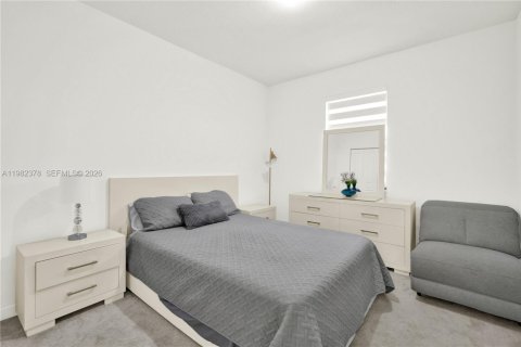 Adosado en venta en Homestead, Florida, 4 dormitorios, 157.47 m2 № 2045111 - foto 27