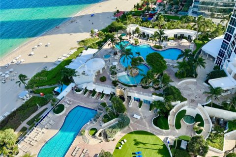 Купить кондоминиум в Санни-Айлс-Бич, Флорида 2 спальни, 129.04м2, № 1929399 - фото 26