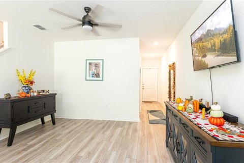 Townhouse in Davenport, Florida 3 bedrooms, 134.34 sq.m. № 1551436 - photo 8