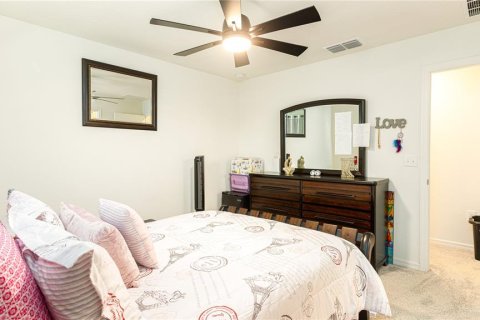 Townhouse in Davenport, Florida 3 bedrooms, 134.34 sq.m. № 1551436 - photo 11