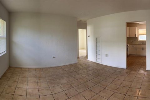 Casa en alquiler en Sarasota, Florida, 3 dormitorios, 97.55 m2 № 1888706 - foto 3