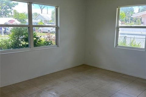 Casa en alquiler en Sarasota, Florida, 3 dormitorios, 97.55 m2 № 1888706 - foto 20