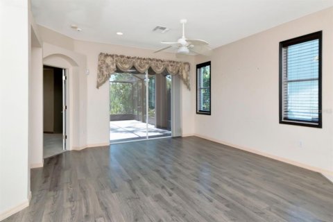 House in Land O' Lakes, Florida 2 bedrooms, 105.26 sq.m. № 1602831 - photo 17