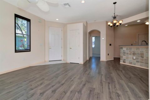 House in Land O' Lakes, Florida 2 bedrooms, 105.26 sq.m. № 1602831 - photo 8