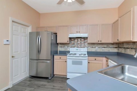 House in Land O' Lakes, Florida 2 bedrooms, 105.26 sq.m. № 1602831 - photo 12