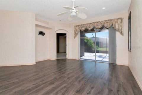 House in Land O' Lakes, Florida 2 bedrooms, 105.26 sq.m. № 1602831 - photo 16