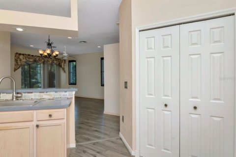 House in Land O' Lakes, Florida 2 bedrooms, 105.26 sq.m. № 1602831 - photo 15