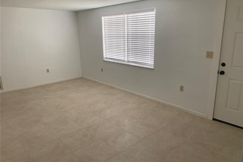 House in Port Richey, Florida 2 bedrooms, 96.99 sq.m. № 1430551 - photo 14