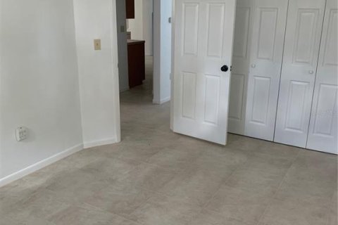 House in Port Richey, Florida 2 bedrooms, 96.99 sq.m. № 1430551 - photo 15