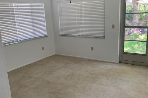 House in Port Richey, Florida 2 bedrooms, 96.99 sq.m. № 1430551 - photo 22