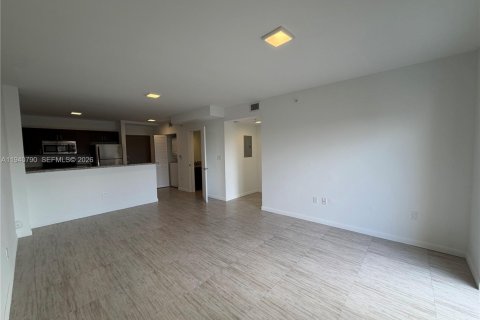 Condominio en alquiler en Miami, Florida, 1 dormitorio, 74.32 m2 № 1997998 - foto 8