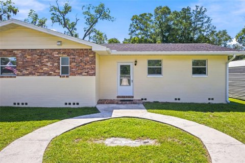 House in Williston, Florida 4 bedrooms, 228.54 sq.m. № 2222451 - photo 5