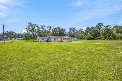 House in Williston, Florida 4 bedrooms, 228.54 sq.m. № 2222451 - photo 4