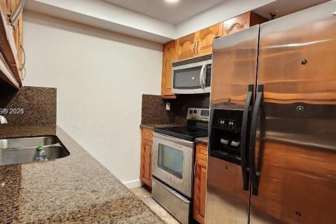 Купить кондоминиум в Майами-Бич, Флорида 1 спальня, 74.88м2, № 2013337 - фото 4