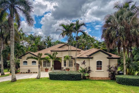 Villa ou maison à Loxahatchee Groves, Floride 4 chambres, 286.6 m2 № 2411833
