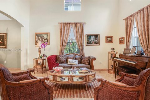 House in Miami, Florida 3 bedrooms, 209.4 sq.m. № 1776340 - photo 7
