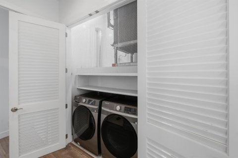 Villa ou maison à vendre à Fort Lauderdale, Floride: 4 chambres, 364.18 m2 № 2268077 - photo 29